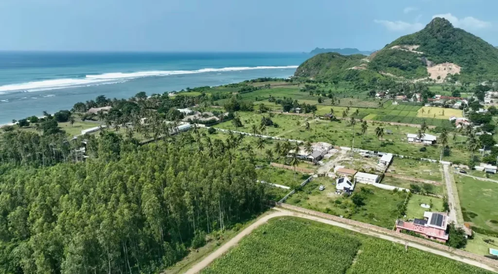 Flat 500 sqm building plot for sale in Serangan, South Lombok, with private road access