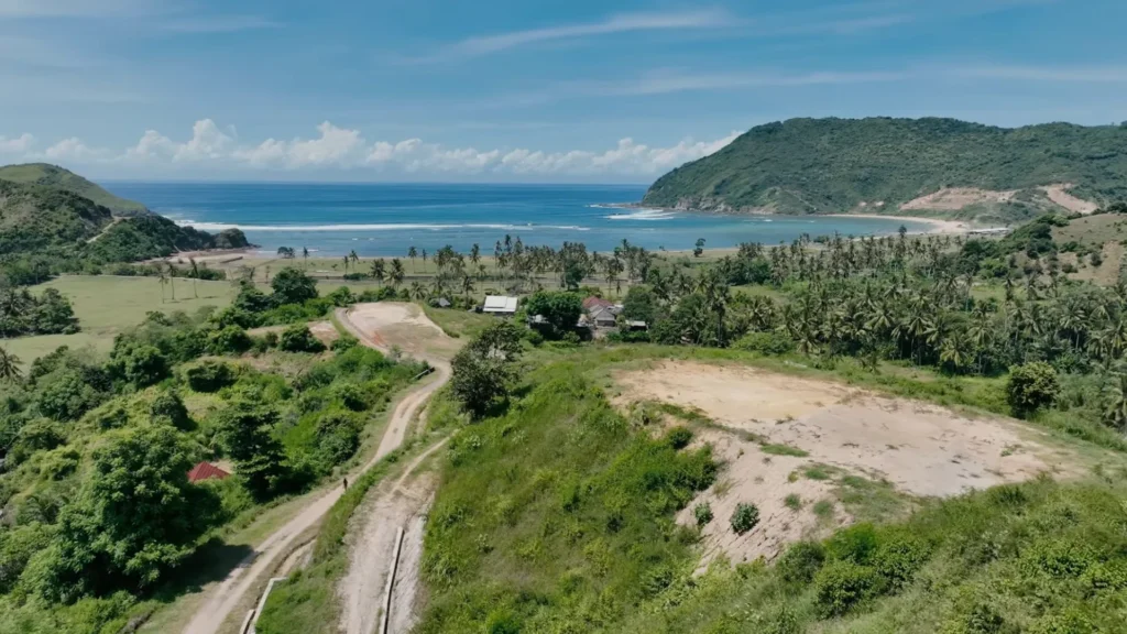 Seaview land for sale in Areguling