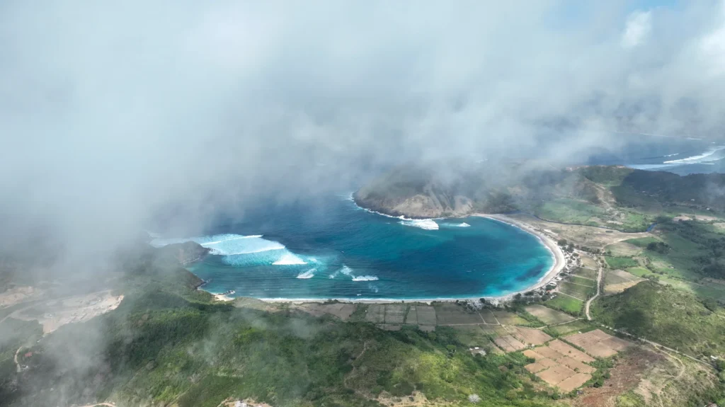 Oceanview Land for Sale in Are Guling - Valley and Coastline View