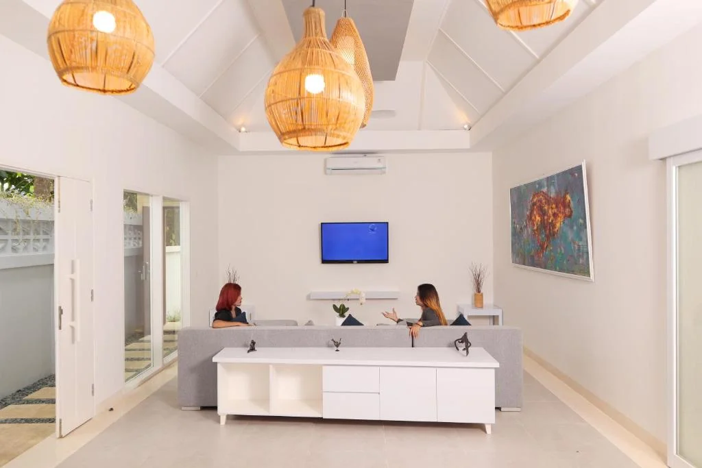 Villa for Sale in Selong Belana