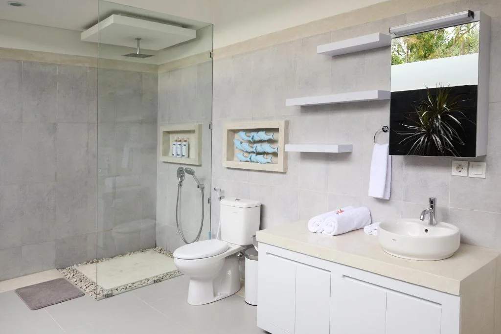 Villa for Sale in Selong Belanak