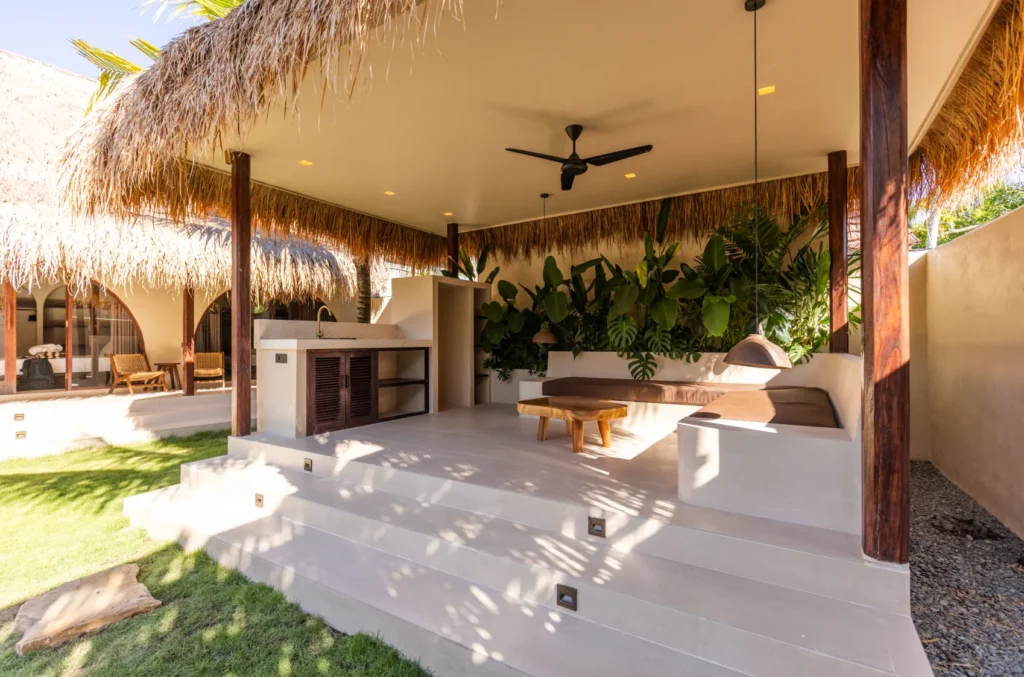 4-Bedroom Tropical Villa for Sale in Kuta, South Lombok - Outdoor lounge